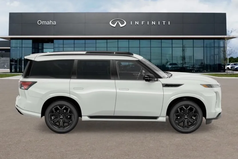 2026 Infiniti QX80 Sensory photo 1