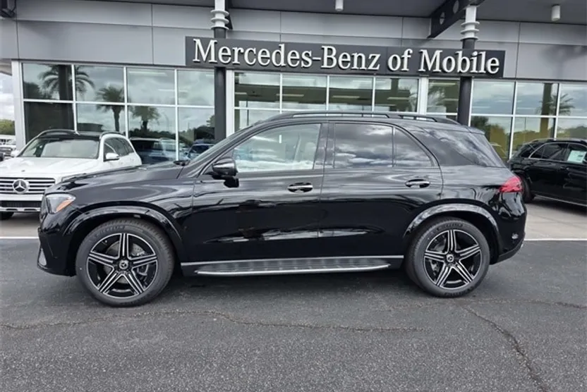 2026 Mercedes Benz GLE 450 4MATIC photo 1