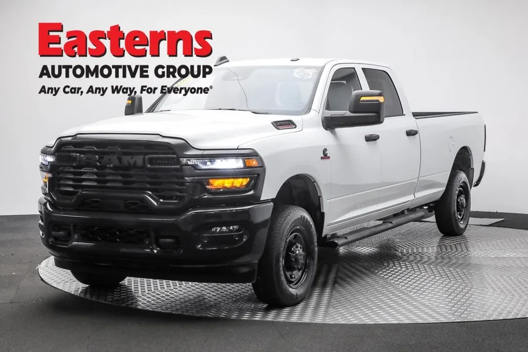 2025 Ram 2500 Tradesman photo 1