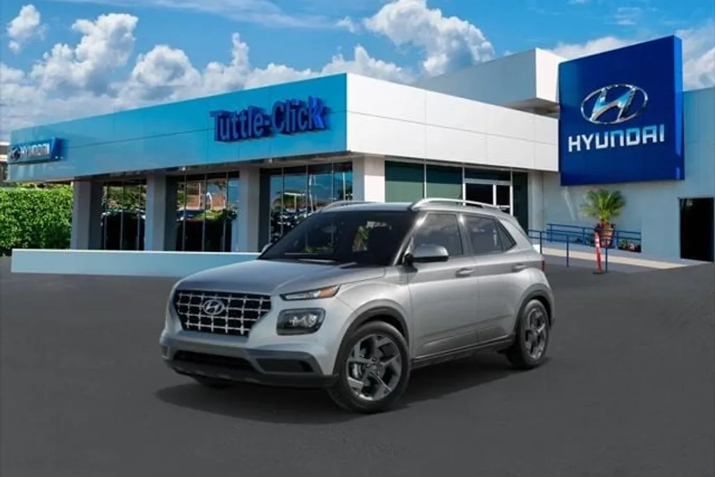 2025 Hyundai Venue SEL photo 1