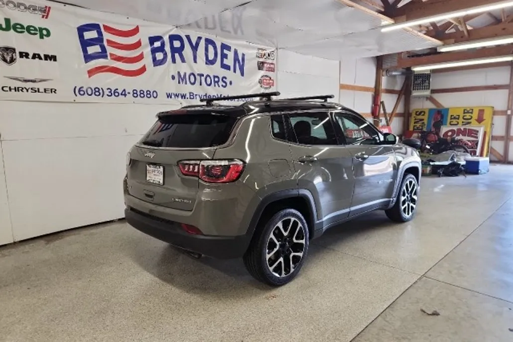 2019 Jeep Compass Limited photo 1