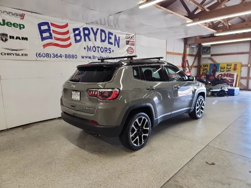2019 Jeep Compass Limited photo 1