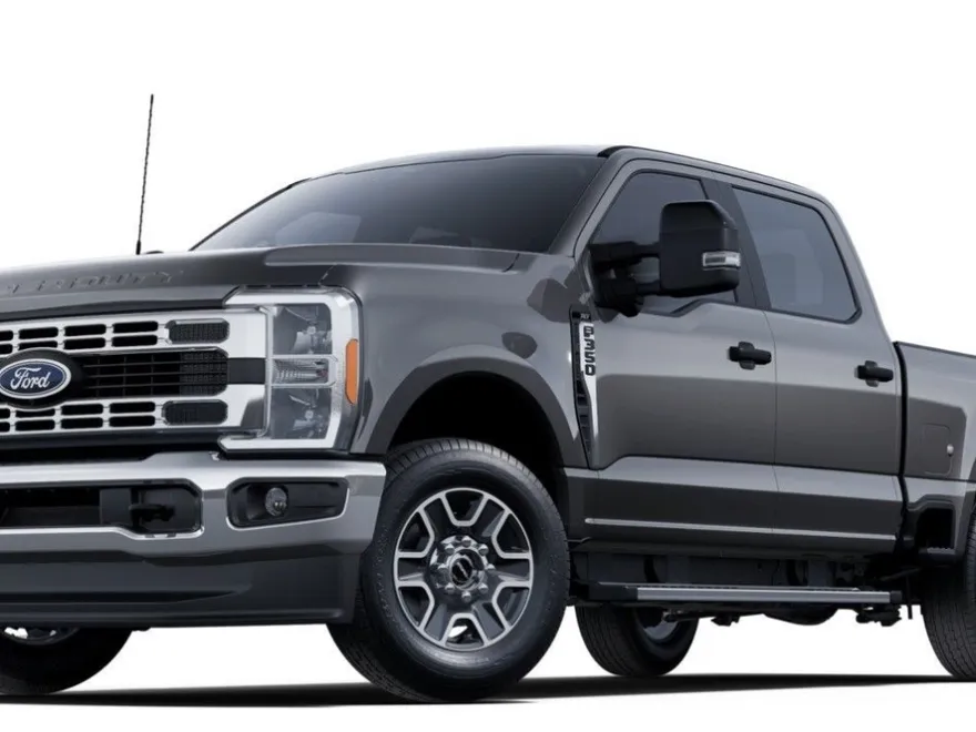 2025 Ford F-350 XLT photo 1