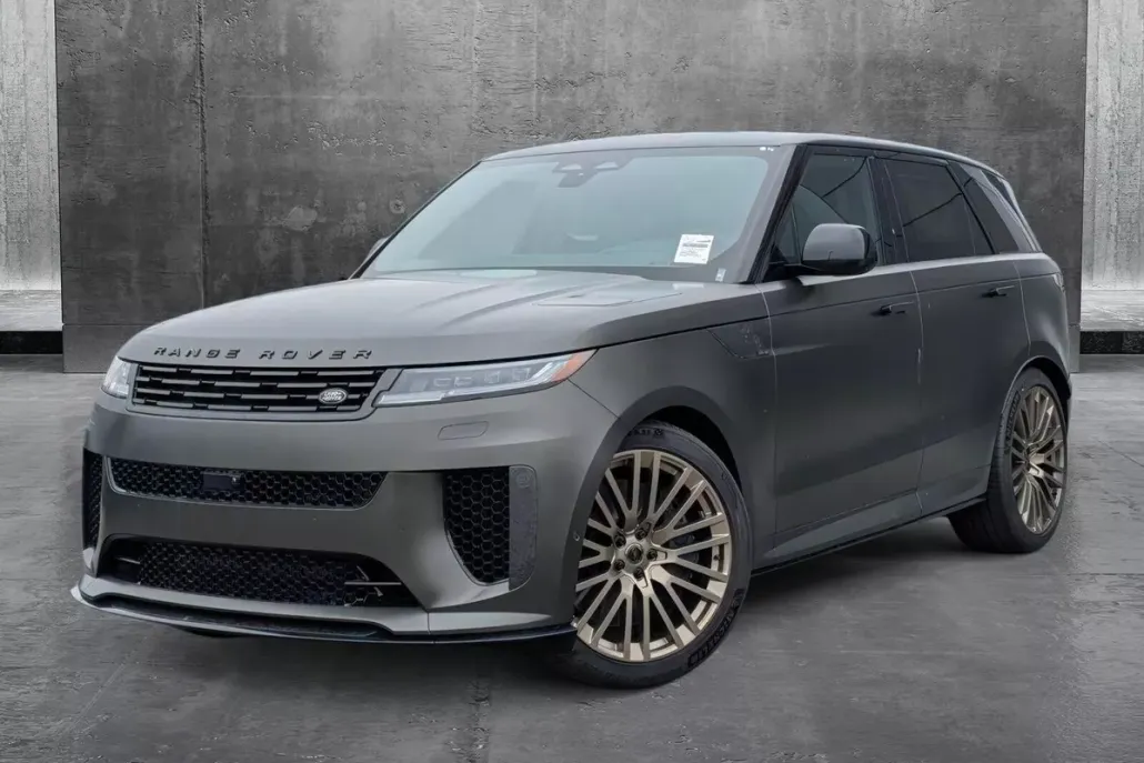 2025 Land Rover Range Rover Sport photo 1
