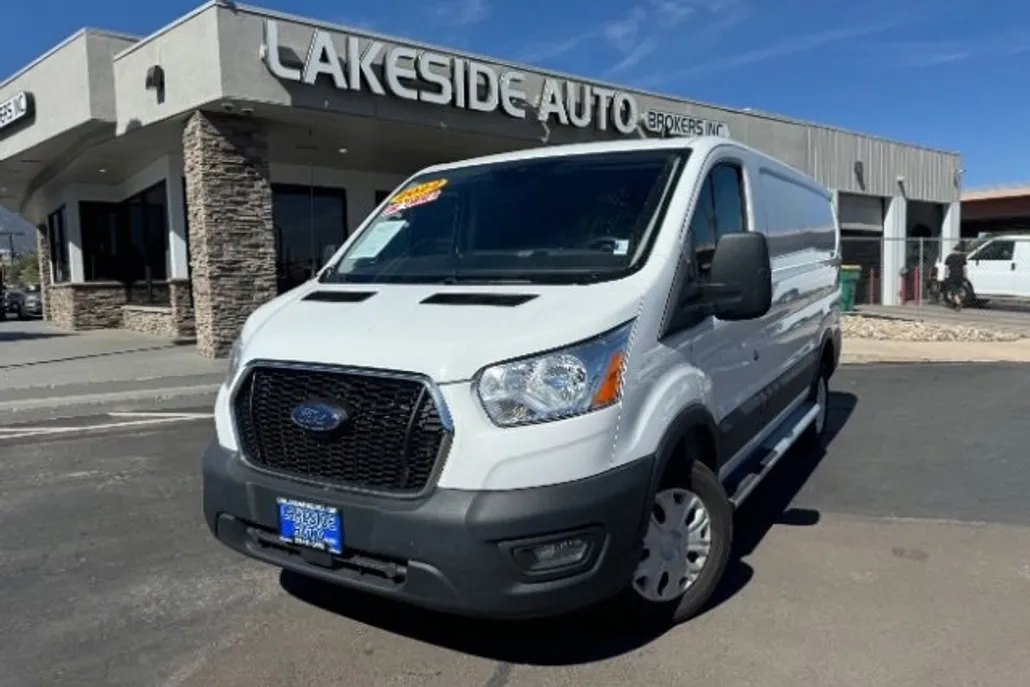 2022 Ford Transit photo 1