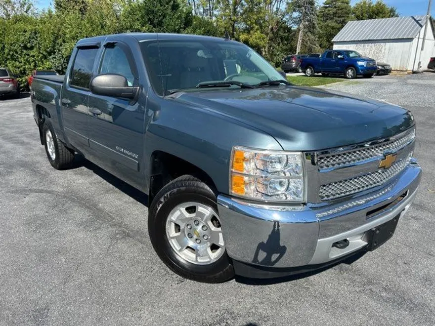 2013 Chevrolet Silverado 1500 LT photo 1