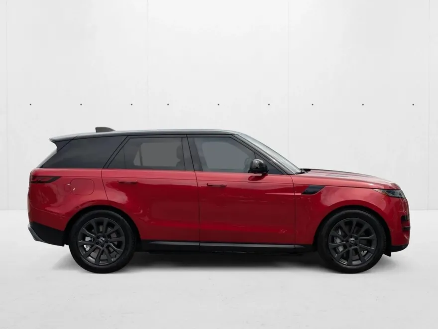 2023 Land Rover Range Rover Sport SE photo 1
