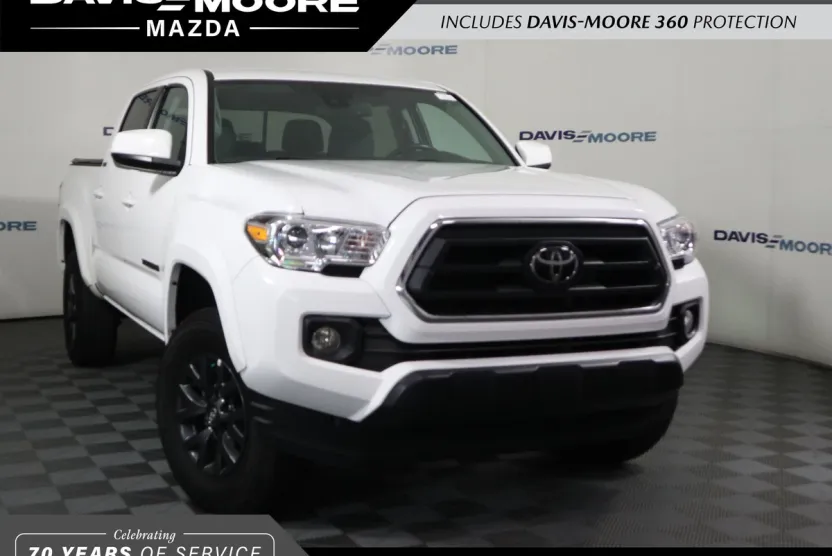 2023 Toyota Tacoma SR5 photo 1