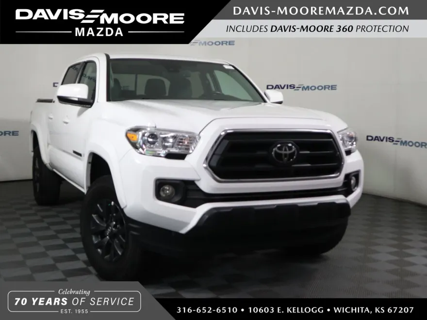 2023 Toyota Tacoma SR5 photo 1