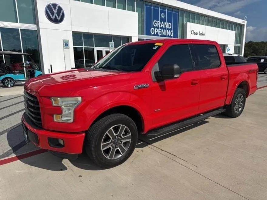 2015 Ford F-150 XLT photo 1