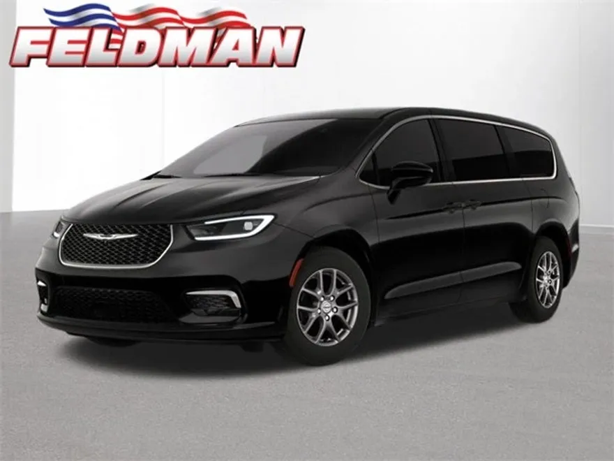 2026 Chrysler Pacifica photo 1