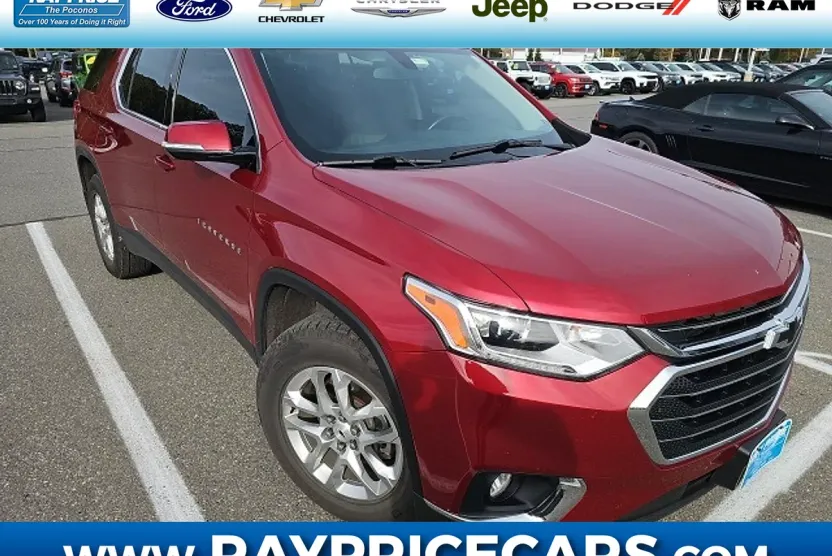 2018 Chevrolet Traverse Cloth photo 1