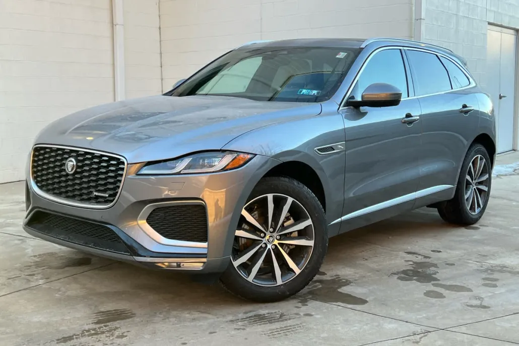 2025 Jaguar F-PACE P250 R-Dynamic S photo 1