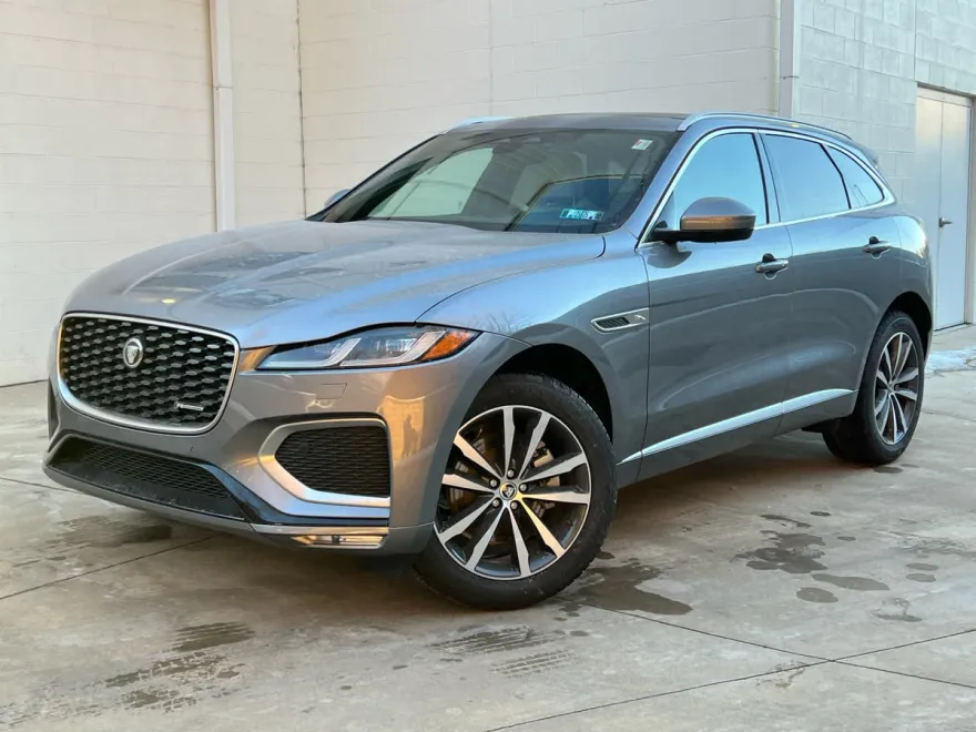 2025 Jaguar F-PACE P250 R-Dynamic S photo 1