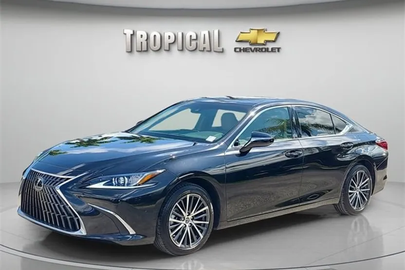 2025 Lexus ES 350 photo 1