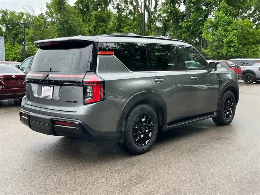 2025 Nissan Armada photo 1