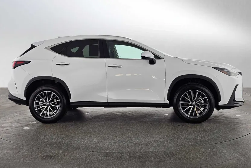 2026 Lexus NX 350h Premium AWD photo 1