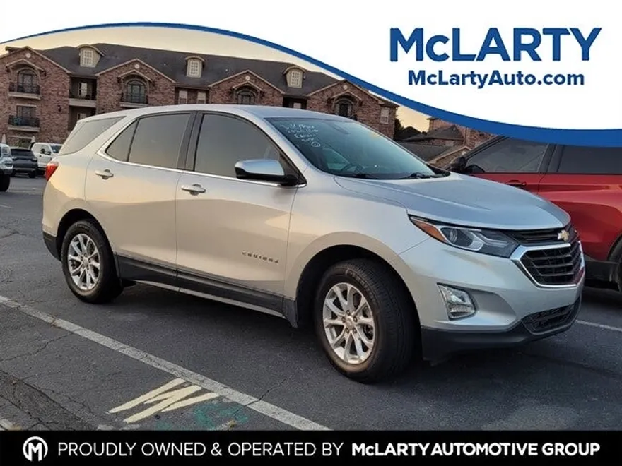 2020 Chevrolet Equinox LT photo 1