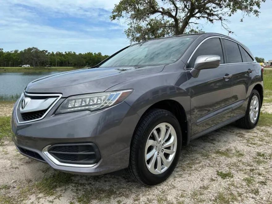 2017 Acura RDX Base Plus photo 1