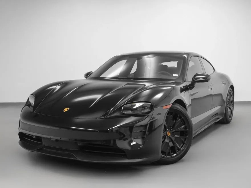 2023 Porsche Taycan GTS photo 1