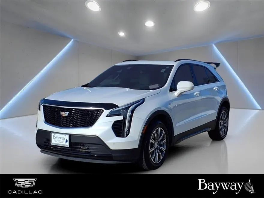 2019 Cadillac XT4 Sport photo 1