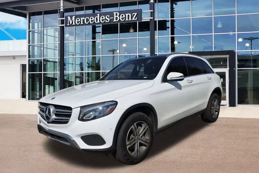 2018 Mercedes Benz GLC 300 photo 1