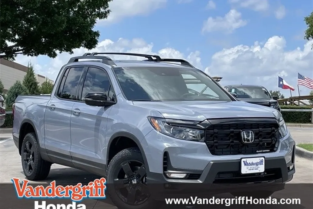2025 Honda Ridgeline Black Edition photo 1