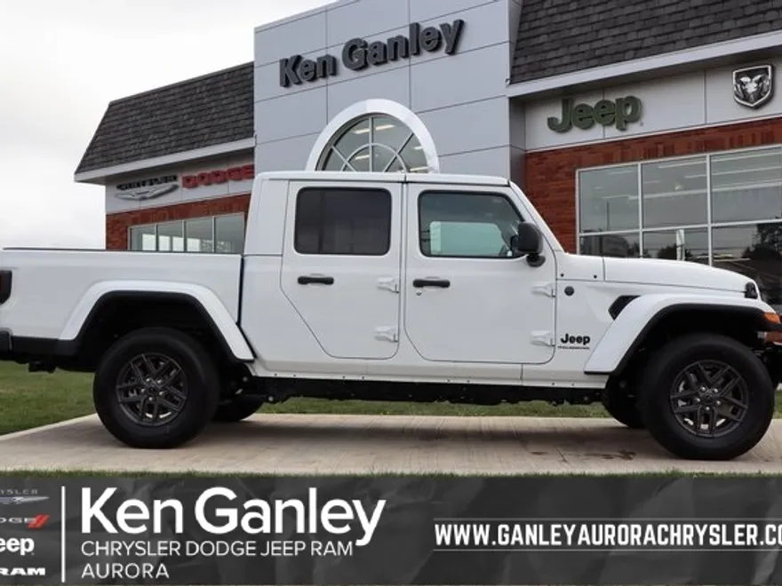 2025 Jeep Gladiator Sport S photo 1