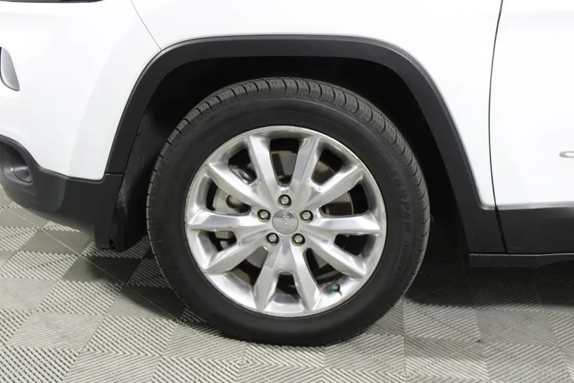2015 Jeep Cherokee Limited photo 1