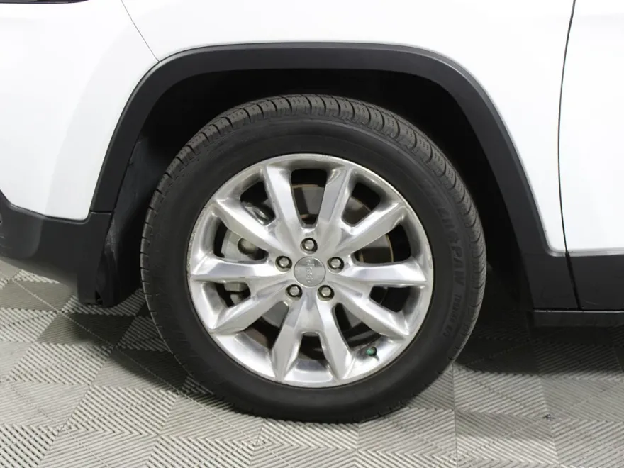 2015 Jeep Cherokee Limited photo 1