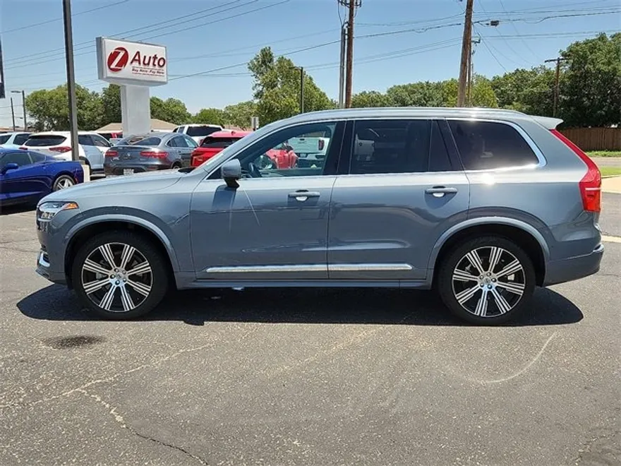 2023 Volvo XC90 Ultimate photo 1