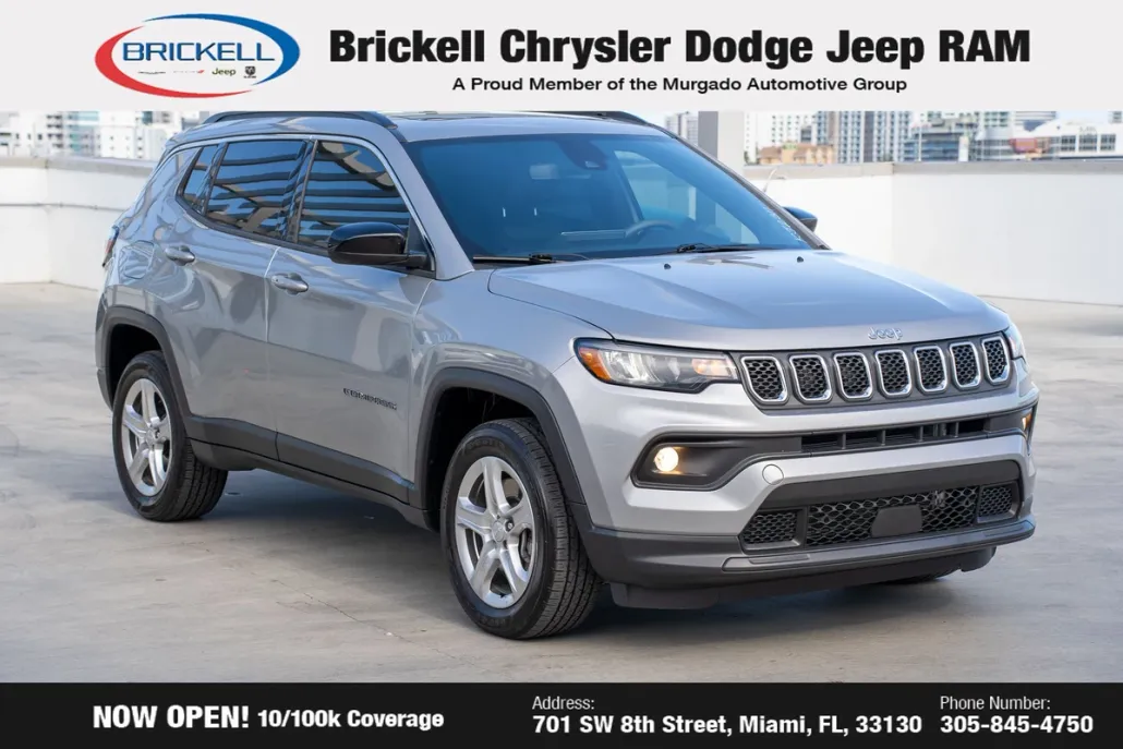 2023 Jeep Compass Latitude photo 1