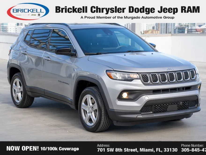 2023 Jeep Compass Latitude photo 1