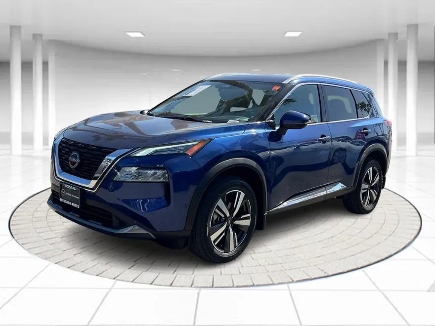 2023 Nissan Rogue SL photo 1
