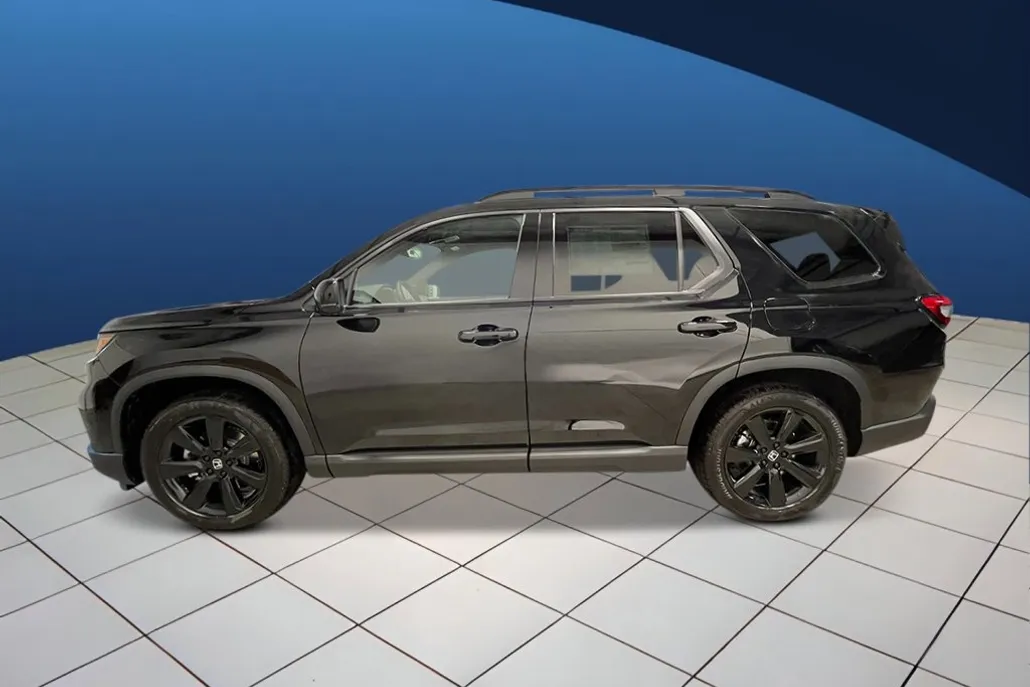 2025 Honda Pilot Black Edition photo 1