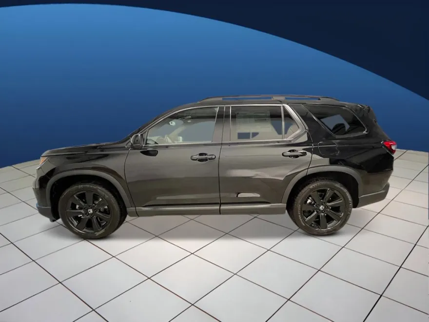2025 Honda Pilot Black Edition photo 1