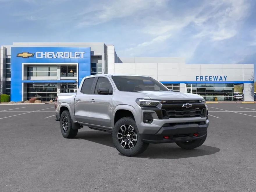 2026 Chevrolet Colorado Z71 photo 1