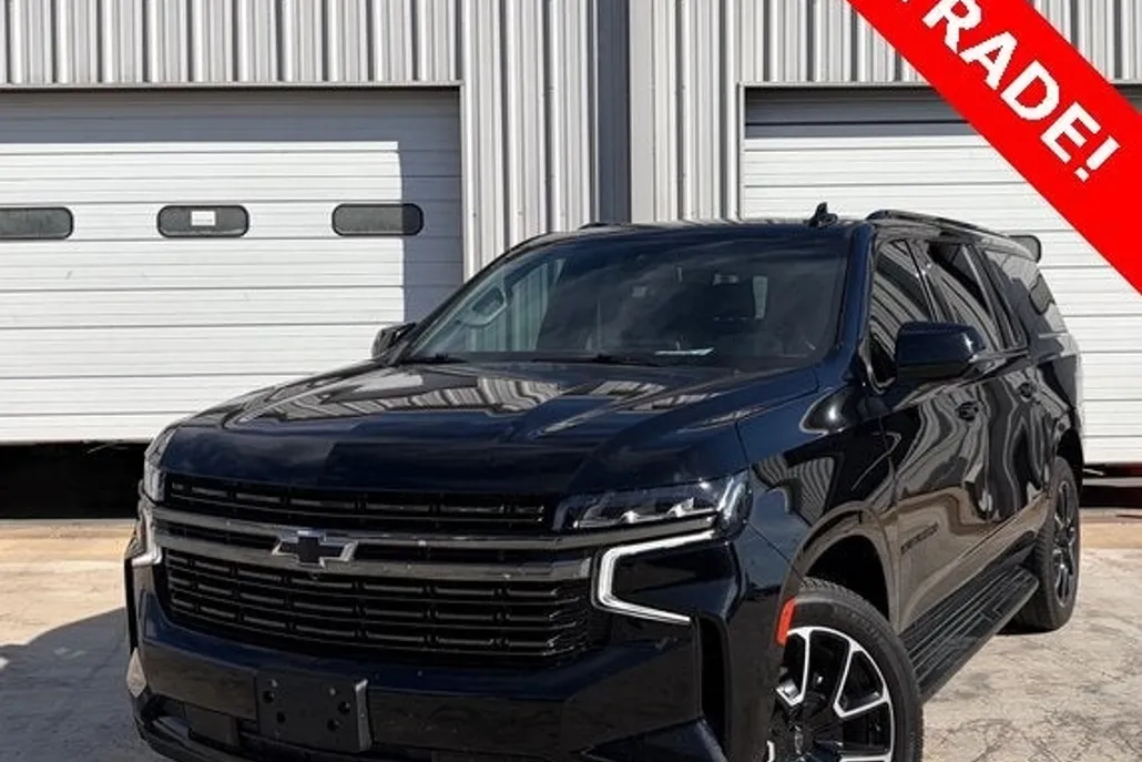 2021 Chevrolet Suburban RST photo 1