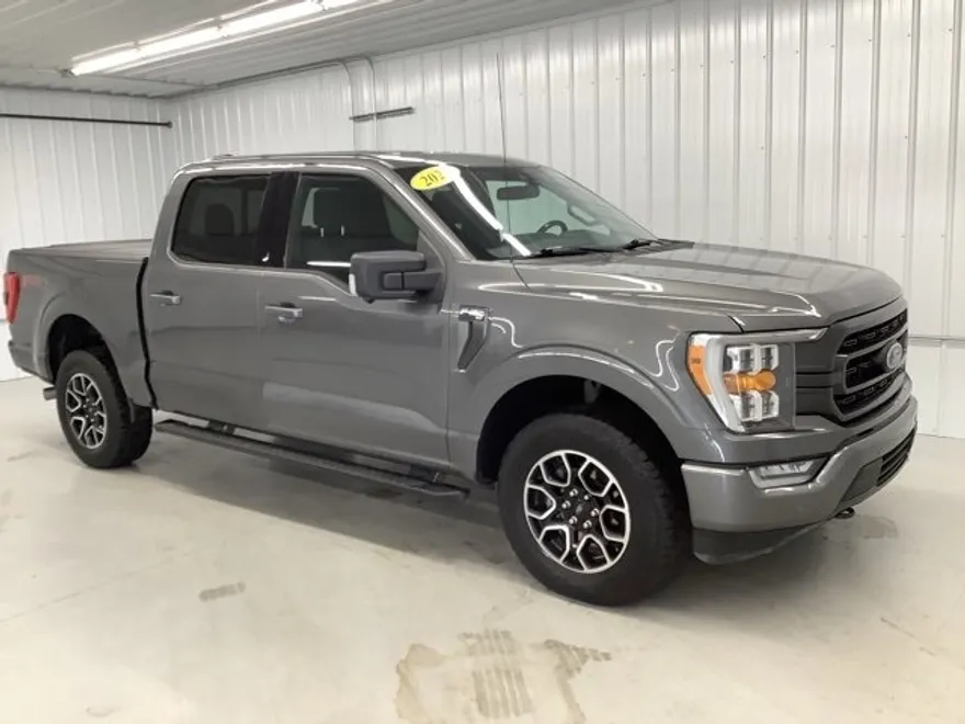 2021 Ford F-150 XL photo 1