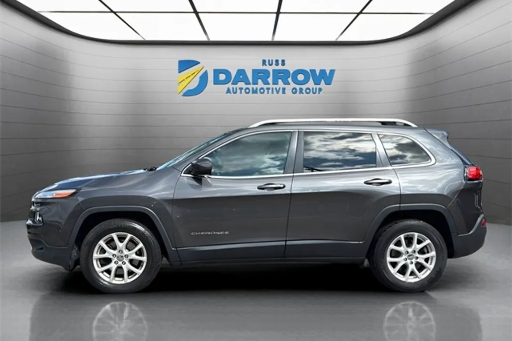 2015 Jeep Cherokee Latitude photo 1