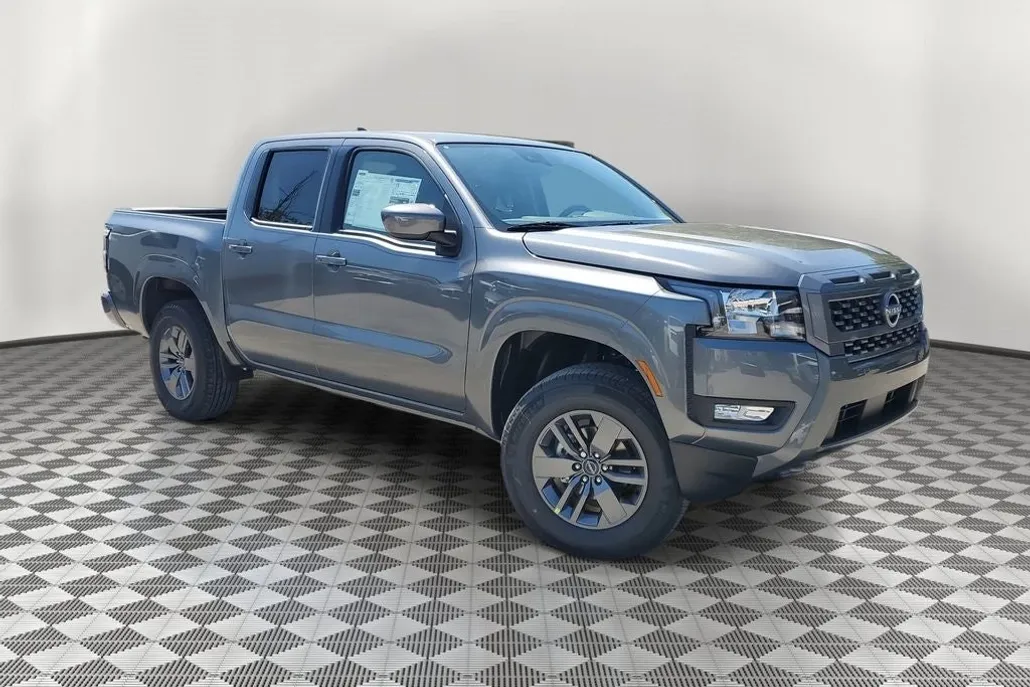 2025 Nissan Frontier SV photo 1