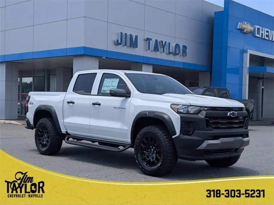 2025 Chevrolet Colorado Trail Boss photo 1