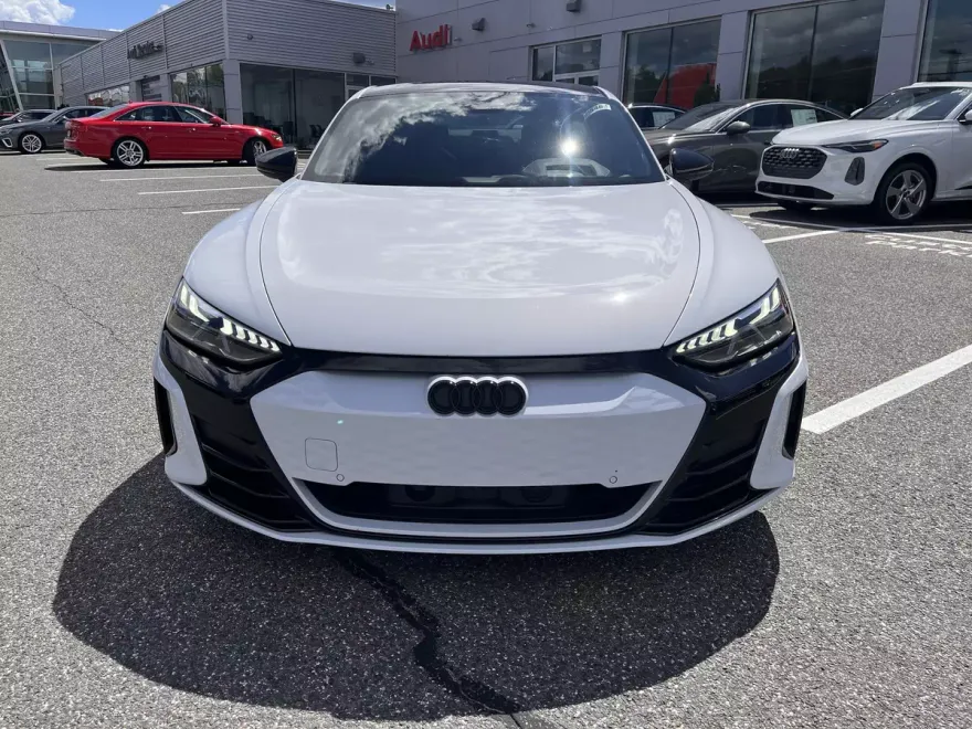 2023 Audi RS e-tron GT Base photo 1