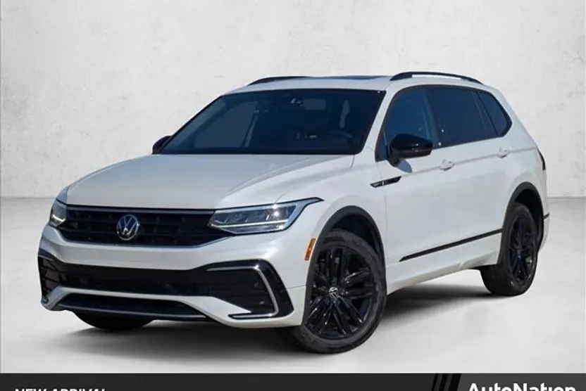 2022 Volkswagen Tiguan SE R-Line Black photo 1