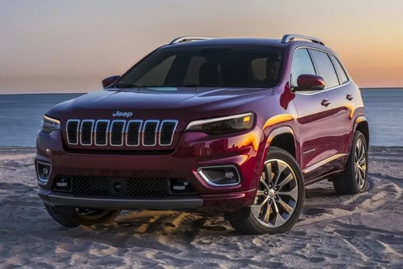 2019 Jeep Cherokee Latitude photo 1