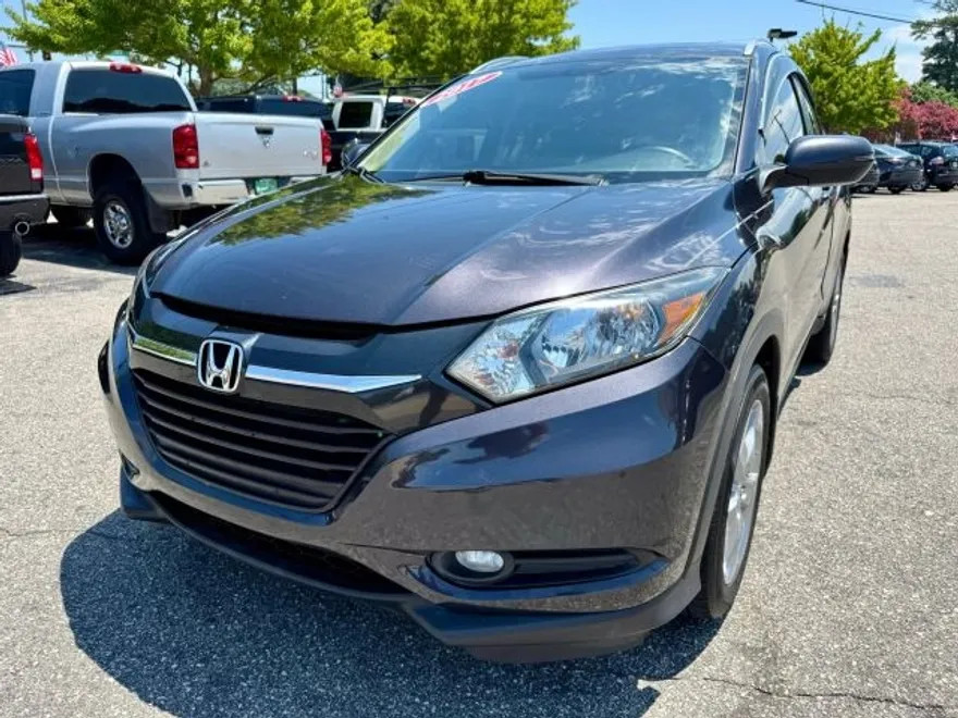 2017 Honda HR-V EX-L Sport photo 1