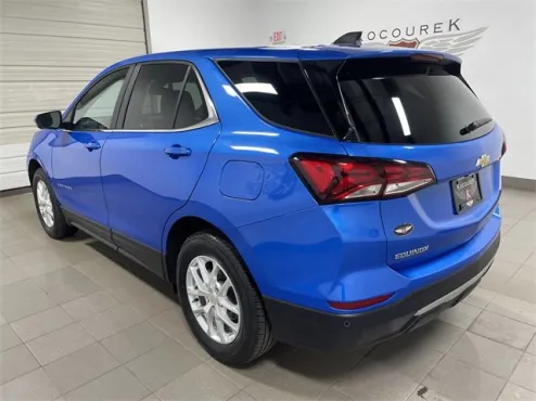 2024 Chevrolet Equinox LT photo 4