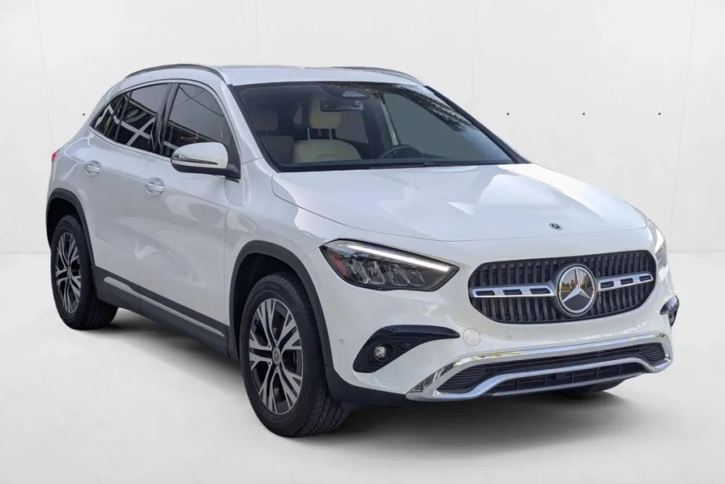 2025 Mercedes Benz GLA 250 photo 1