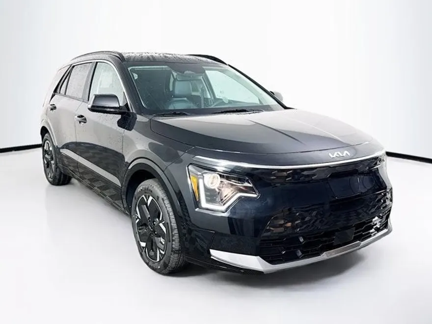 2025 Kia Niro EV Wind photo 1