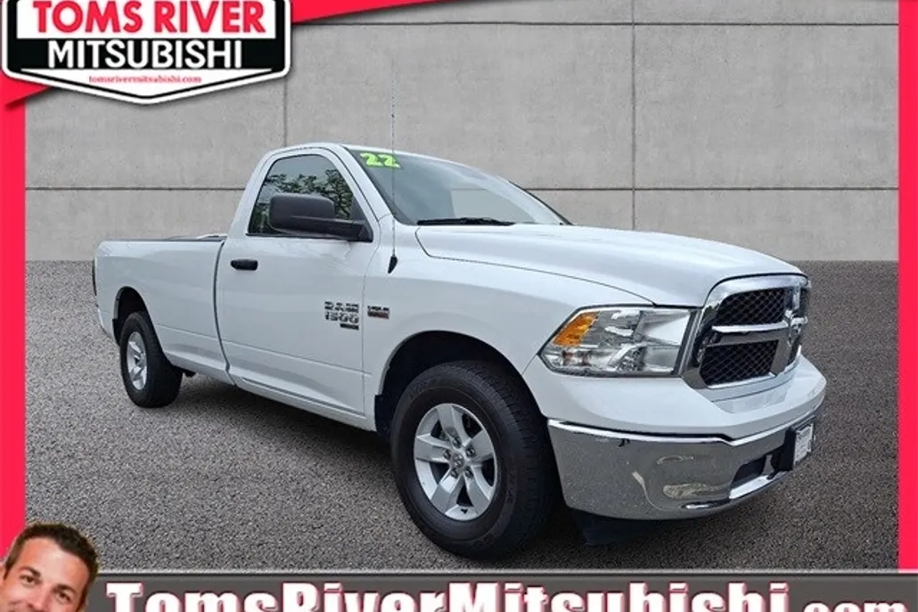 2022 Ram 1500 Classic SLT photo 1